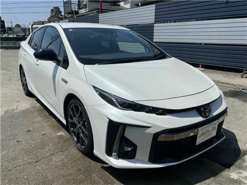 PRIUS PHV