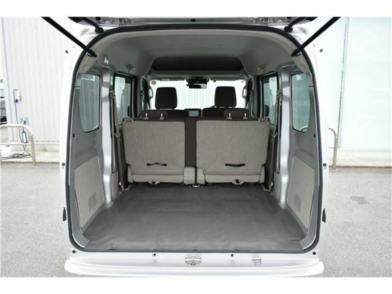 CLIPPER VAN