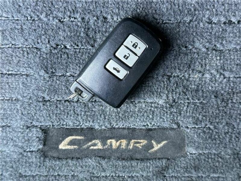 CAMRY-13