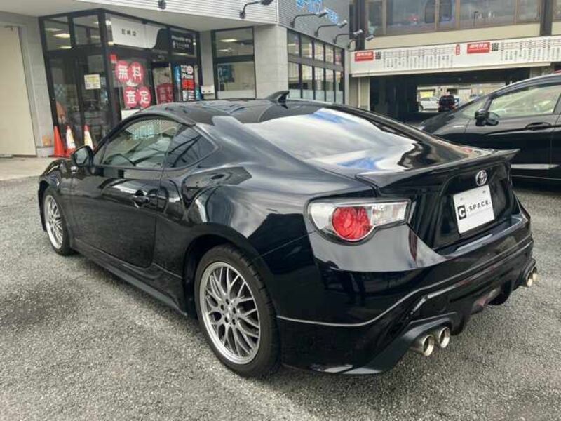 86
