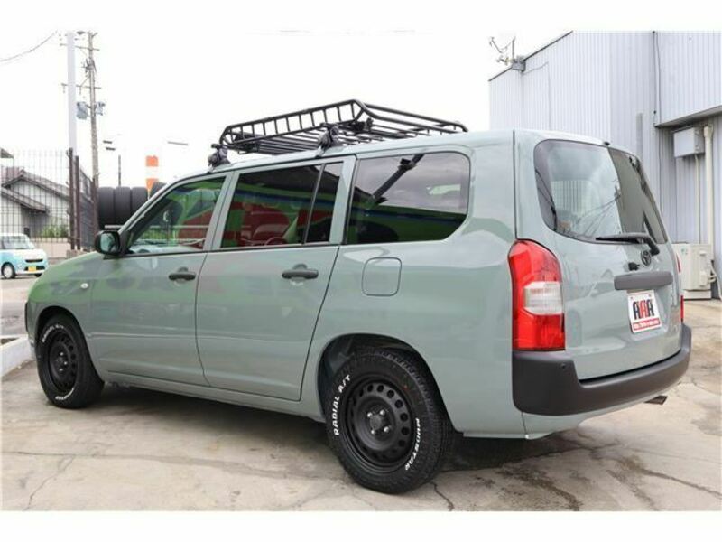 SUCCEED VAN
