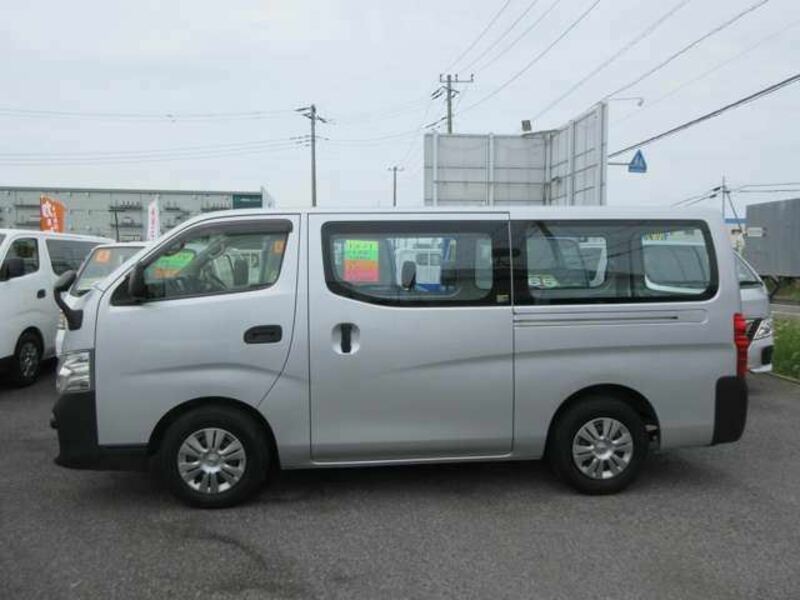 NV350 CARAVAN-7
