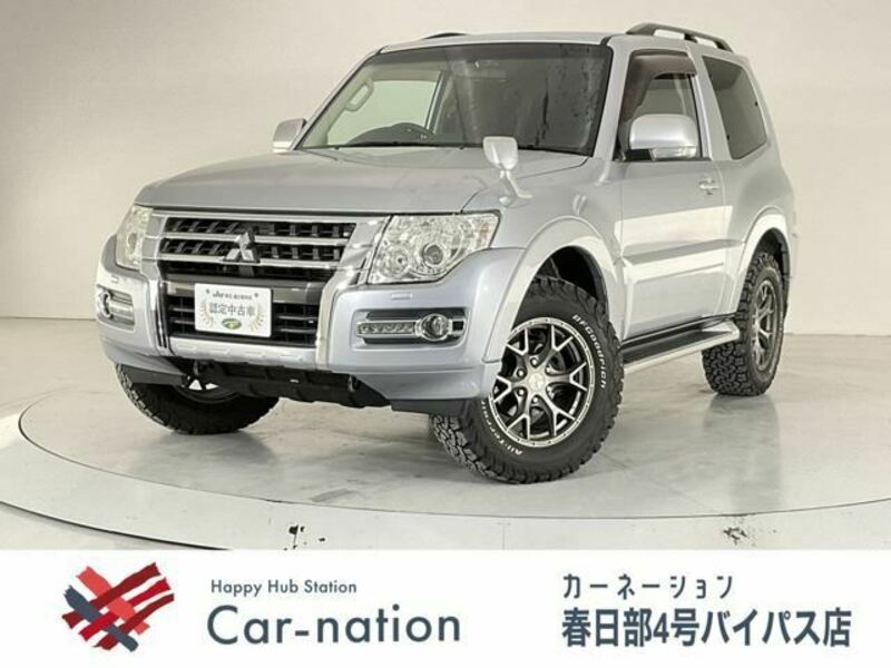 MITSUBISHI PAJERO