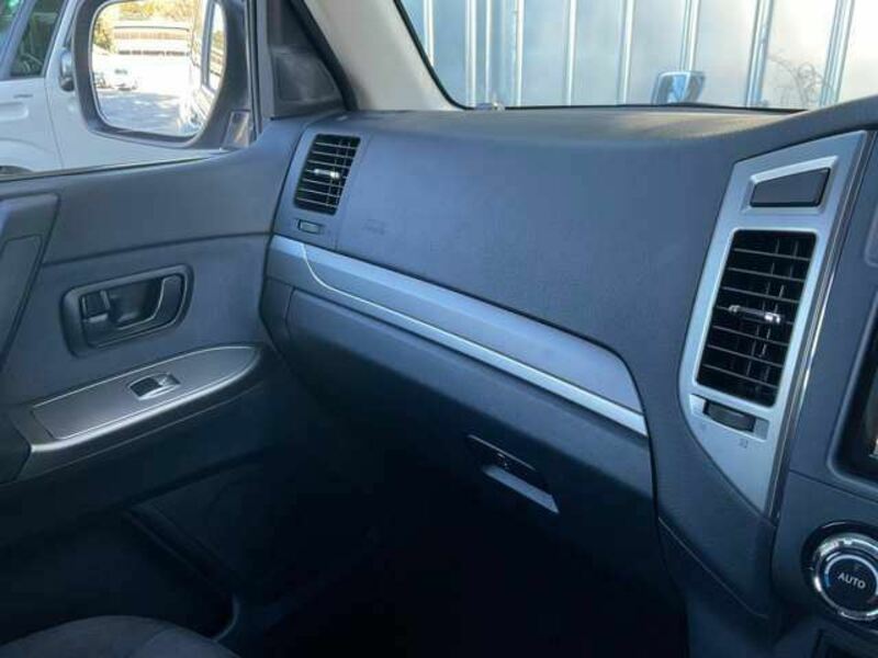 PAJERO