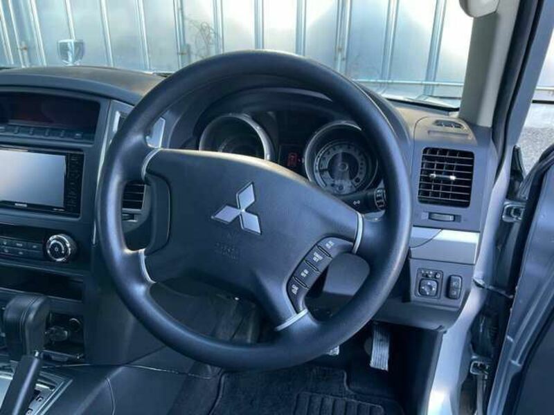 PAJERO