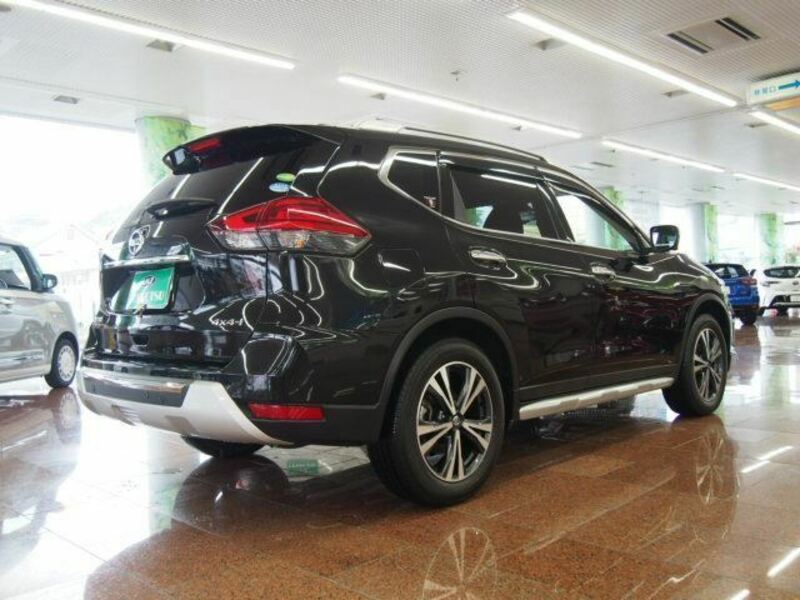 X-TRAIL-8