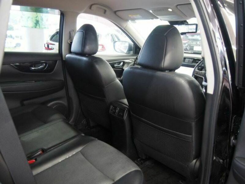X-TRAIL-26
