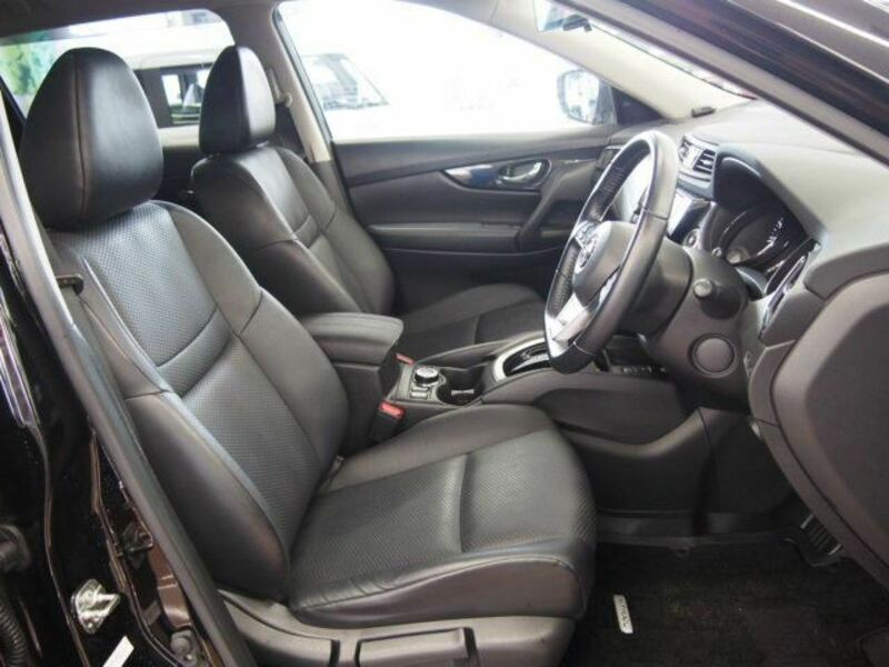 X-TRAIL-27