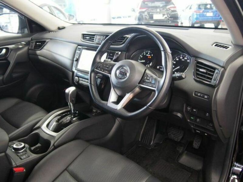 X-TRAIL-28