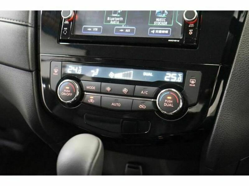 X-TRAIL-32