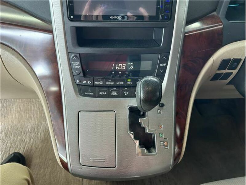 ALPHARD-16