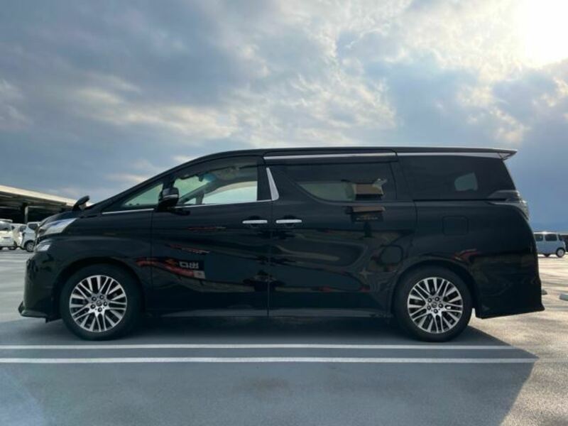 VELLFIRE-9
