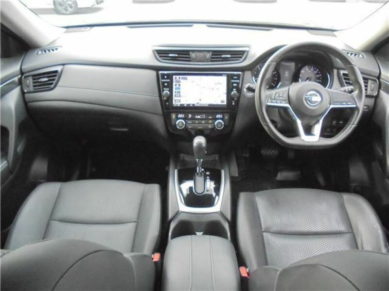 X-TRAIL-2