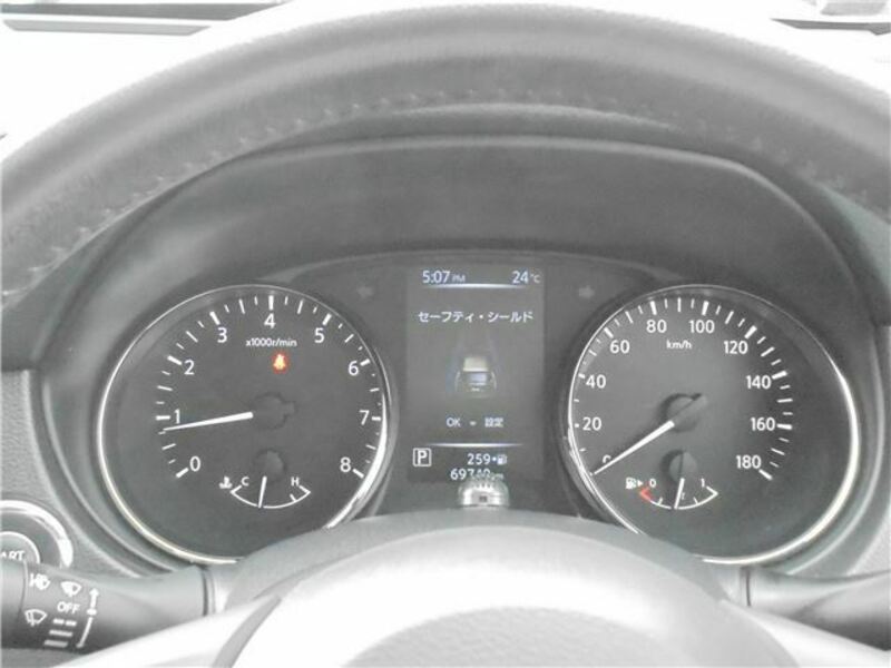 X-TRAIL-31