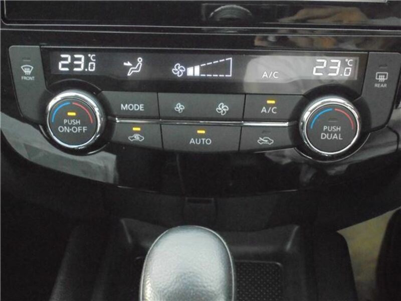 X-TRAIL-39