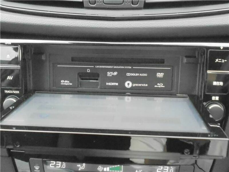 X-TRAIL-42