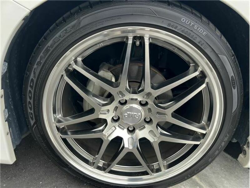 VELLFIRE-36
