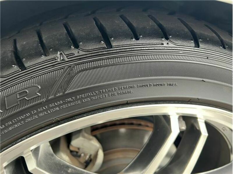 VELLFIRE-37