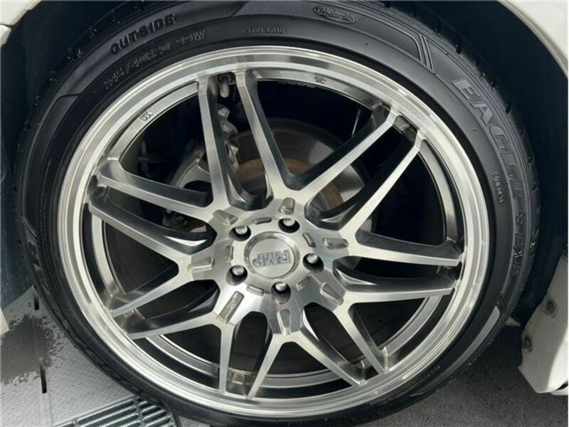VELLFIRE-40