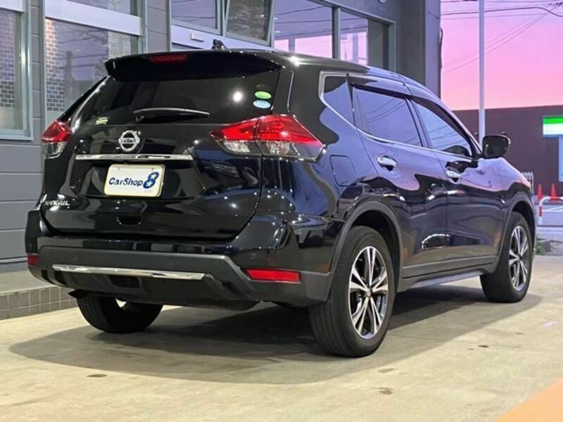 X-TRAIL-4