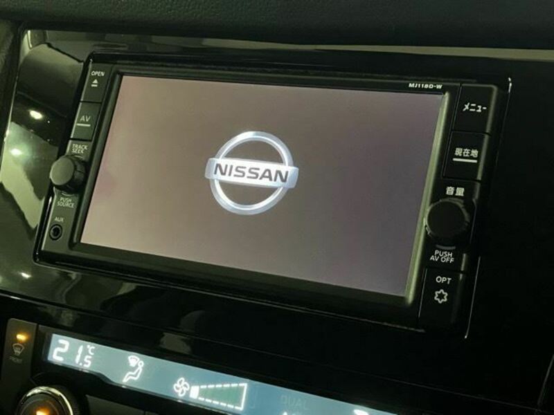 X-TRAIL-8