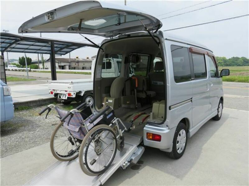 DAIHATSU ATRAI WAGON