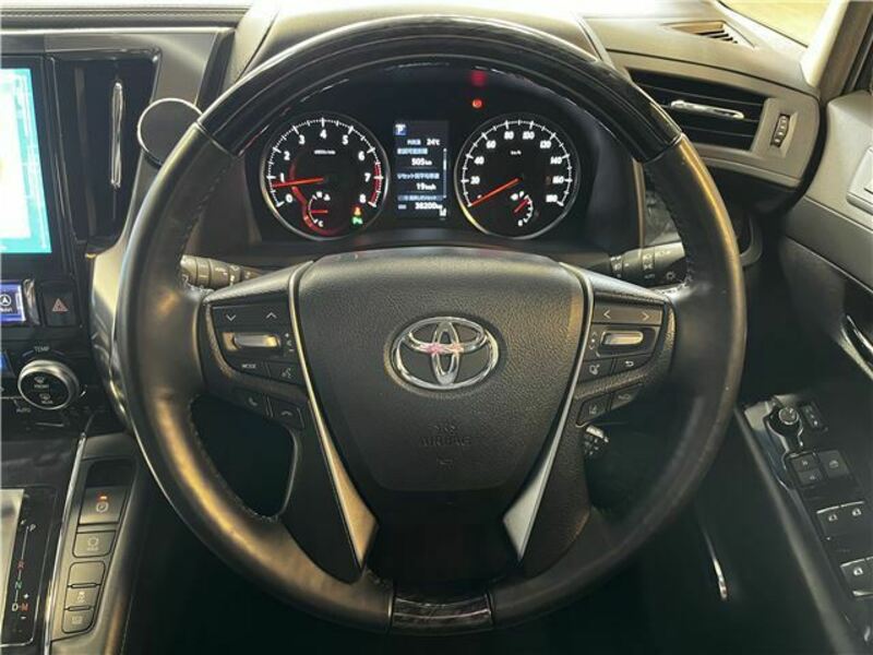 VELLFIRE-13