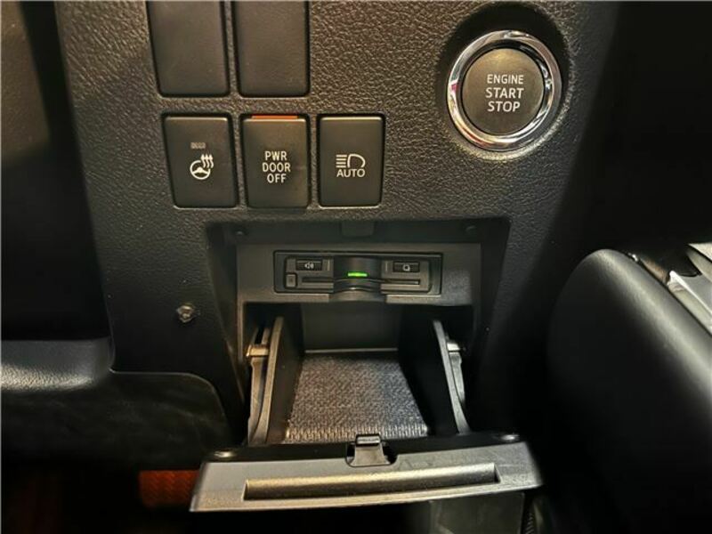 VELLFIRE-19