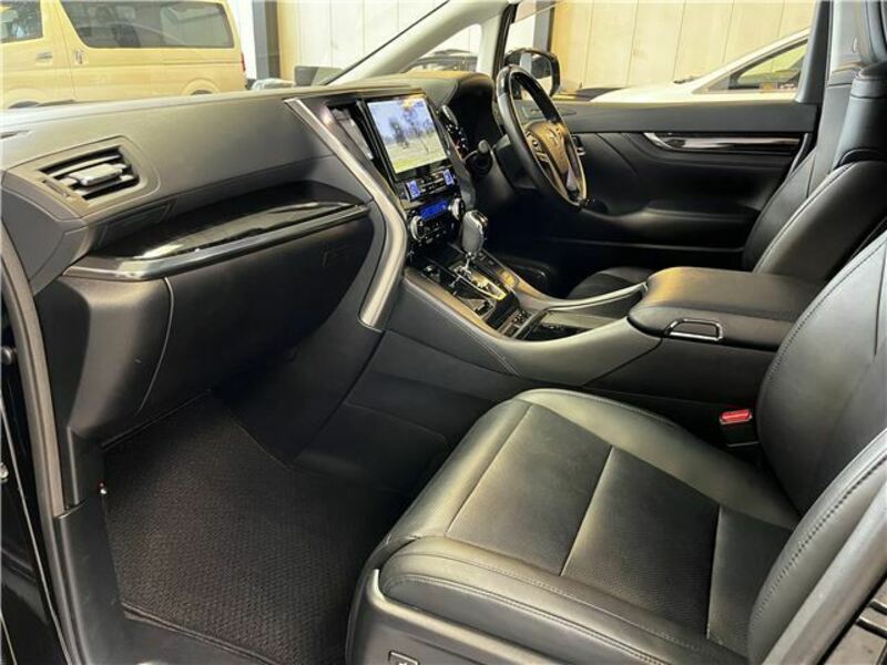 VELLFIRE-29