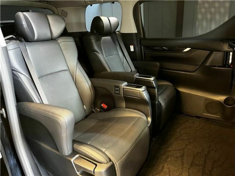 VELLFIRE-32