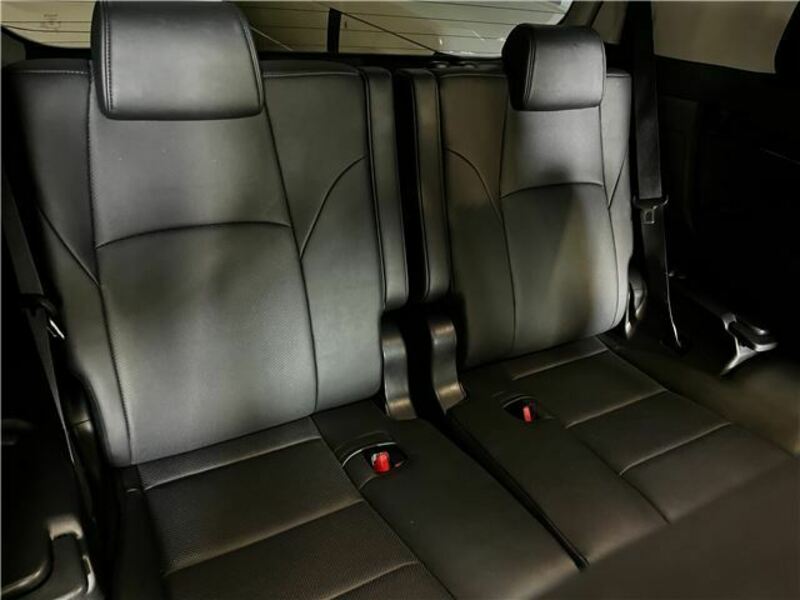 VELLFIRE-41