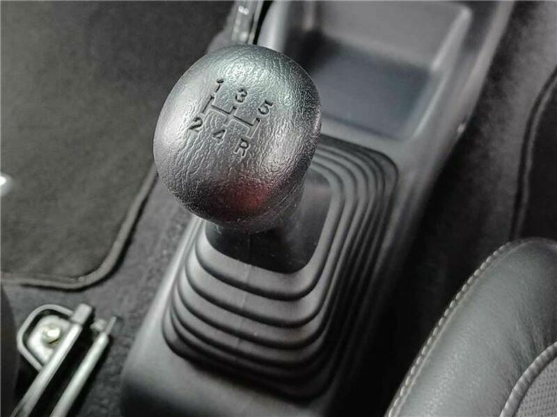 JIMNY-28