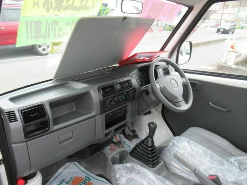 CLIPPER TRUCK