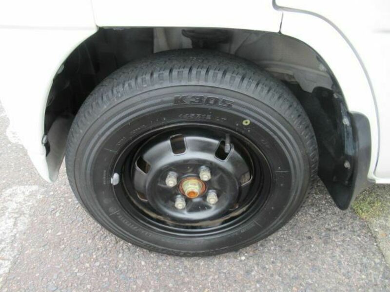 CLIPPER TRUCK