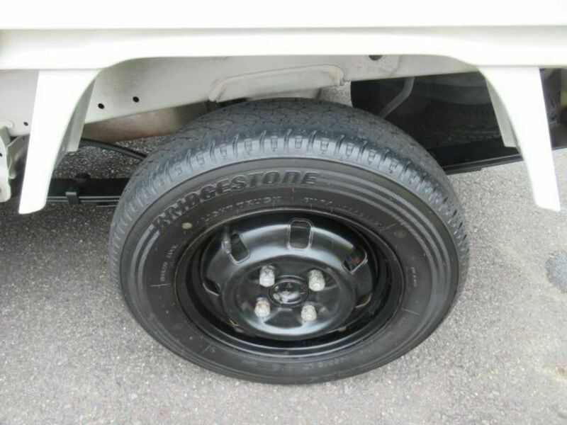 CLIPPER TRUCK