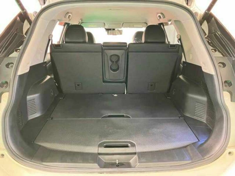 X-TRAIL-7