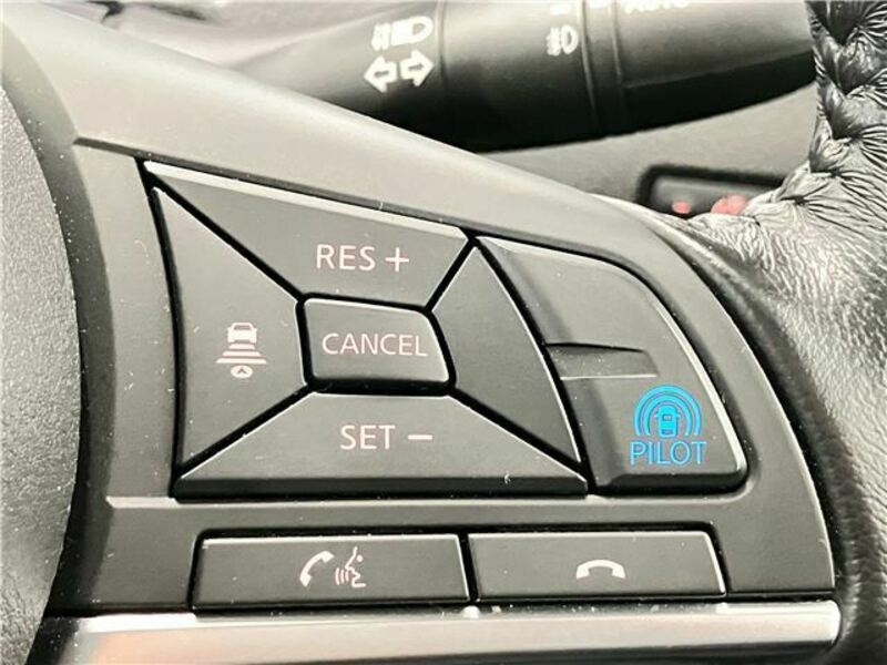 X-TRAIL-32