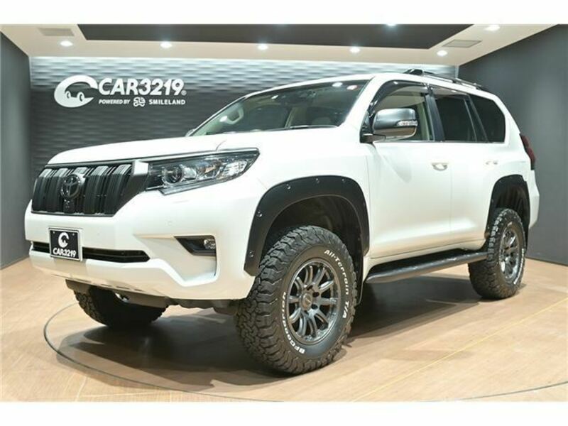 TOYOTA LAND CRUISER PRADO