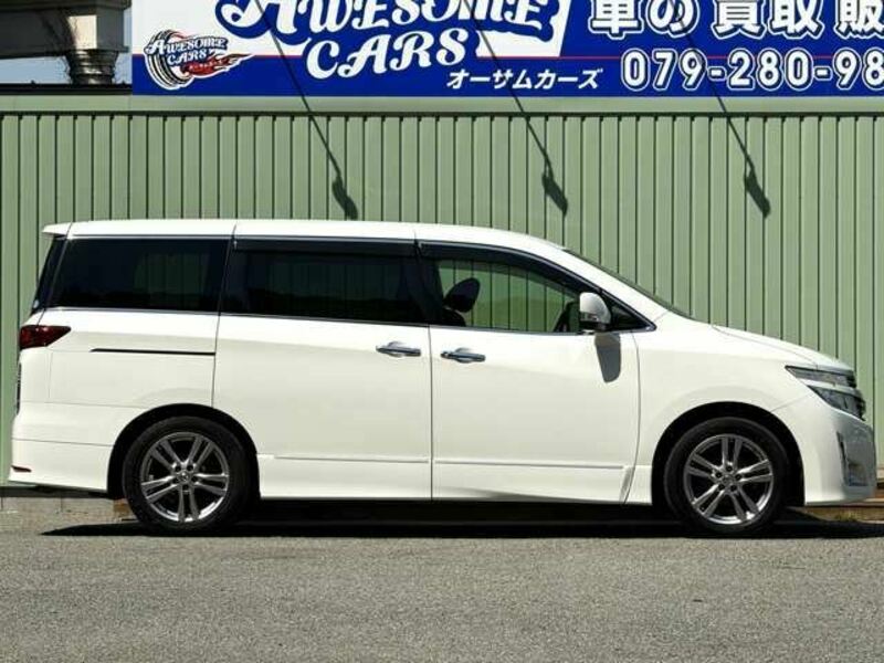 ELGRAND-11