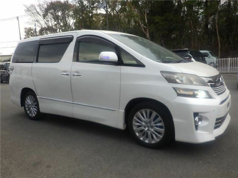 VELLFIRE-3