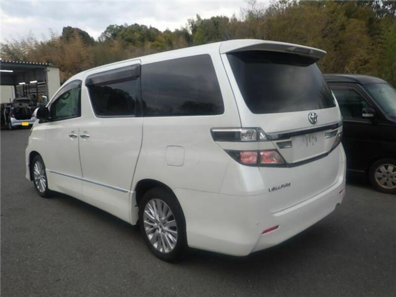 VELLFIRE-4