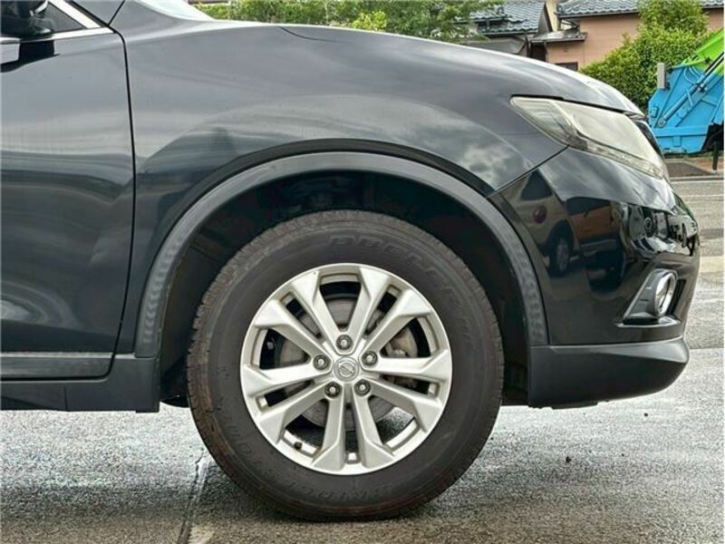 X-TRAIL-5