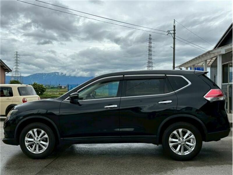 X-TRAIL-18
