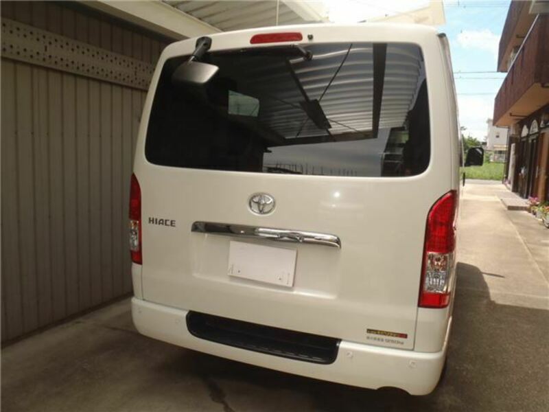 HIACE VAN