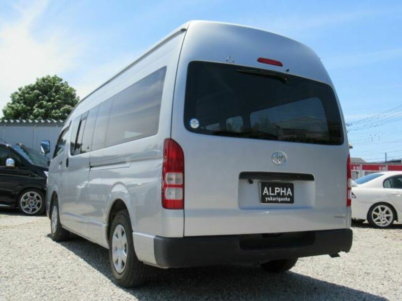 HIACE VAN-7