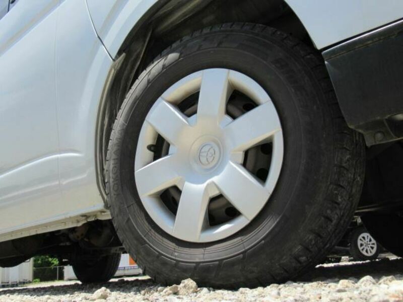 HIACE VAN-9