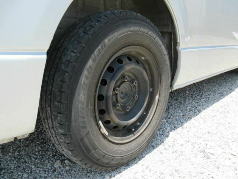 HIACE VAN-10