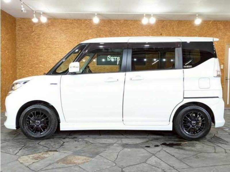 DELICA D2