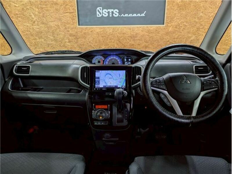 DELICA D2