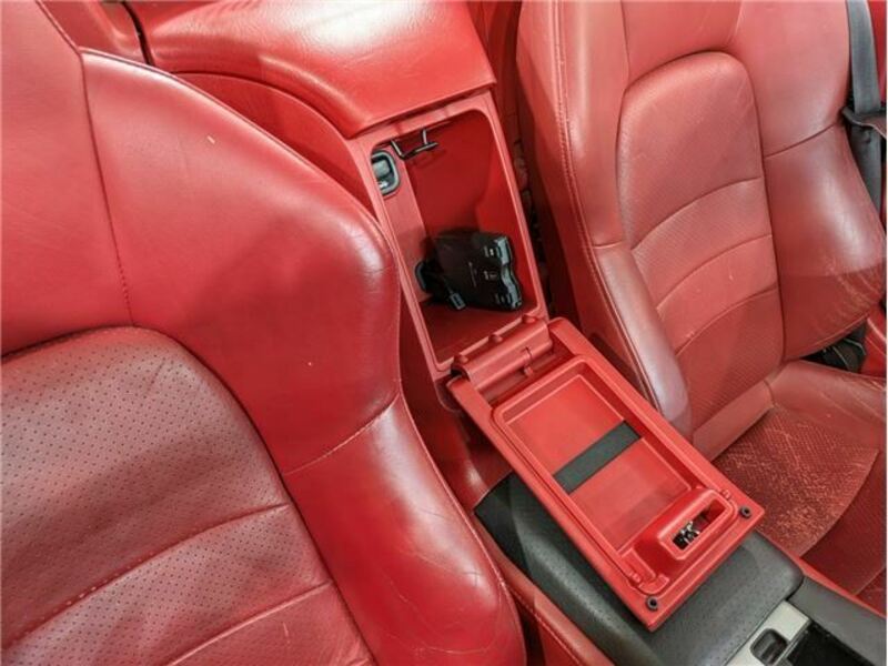 S2000
